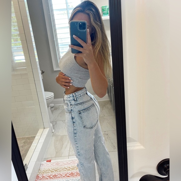 Light wash jeans - Picture 5 of 5